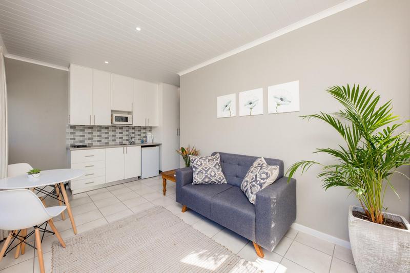 8 Bedroom Property for Sale in Grabouw Western Cape